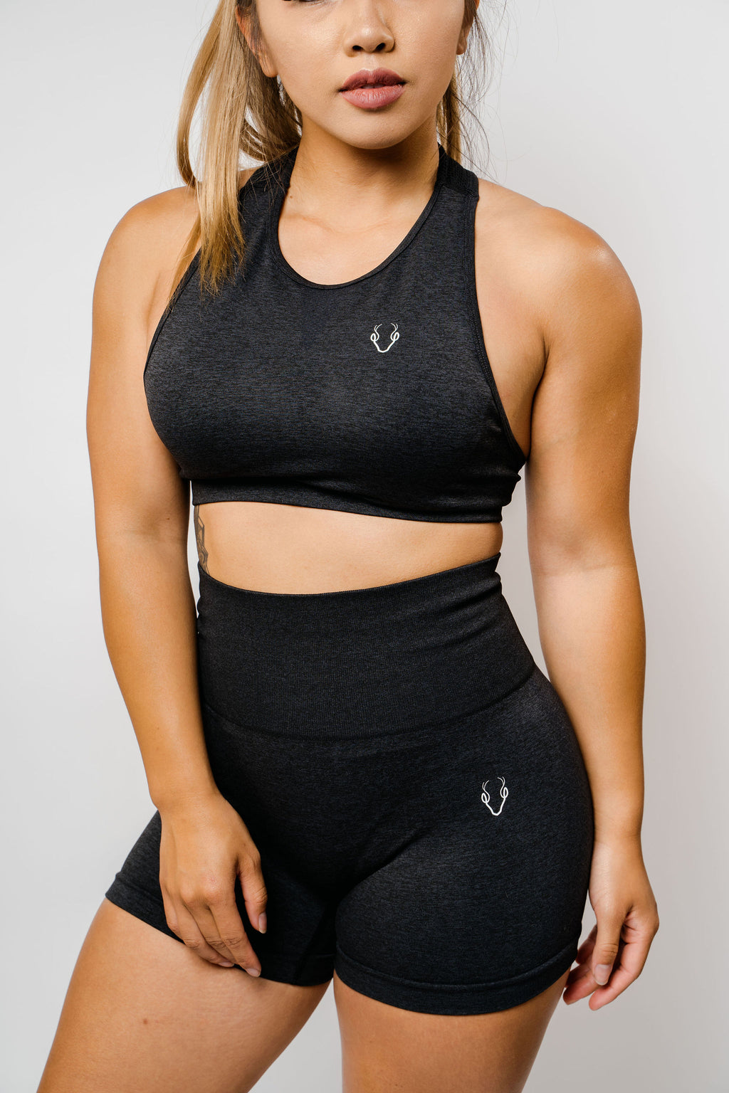 Seamless Highwaisted Shorts - Charcoal