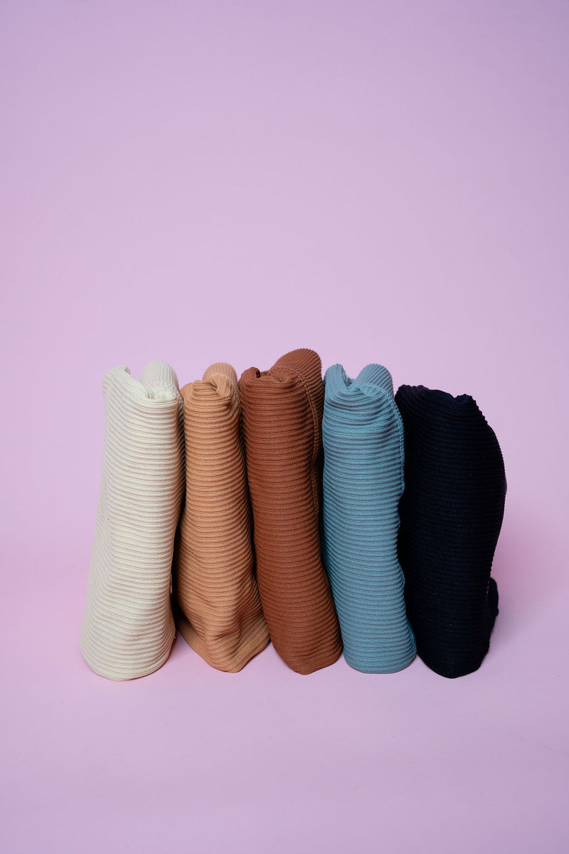 Magnetic Ribbed Knit Crop Top - Caramel Macchiato