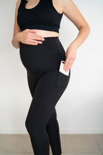 Maternity Leggings with Pockets - Black