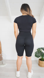 High Waist Scrunch Bike Shorts - Black