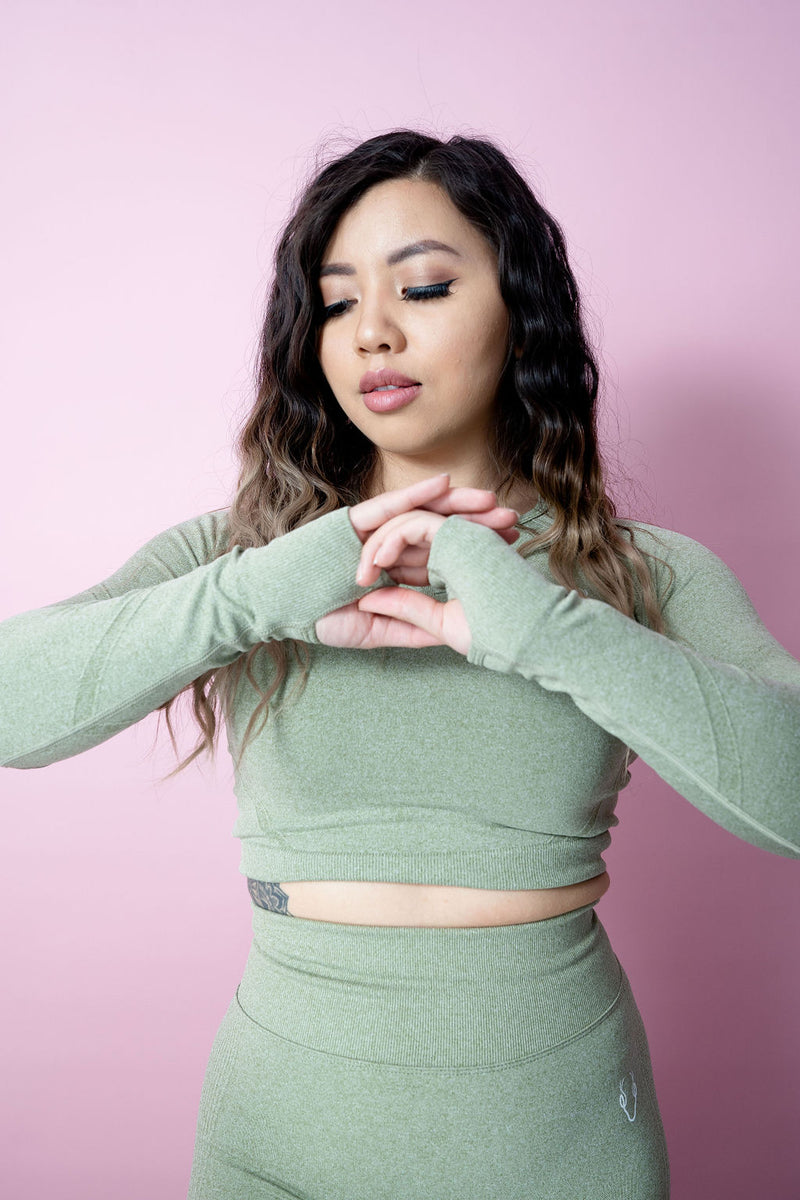 Allure Croped Long Sleeve - Tea Green
