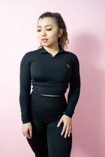 Cropped 1/4 Zip Compression Pull Over - Black