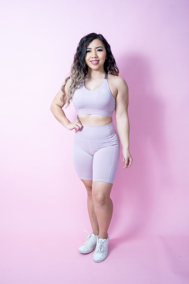 Evoke Cross-Strap Sports Bra - Soft Lilac