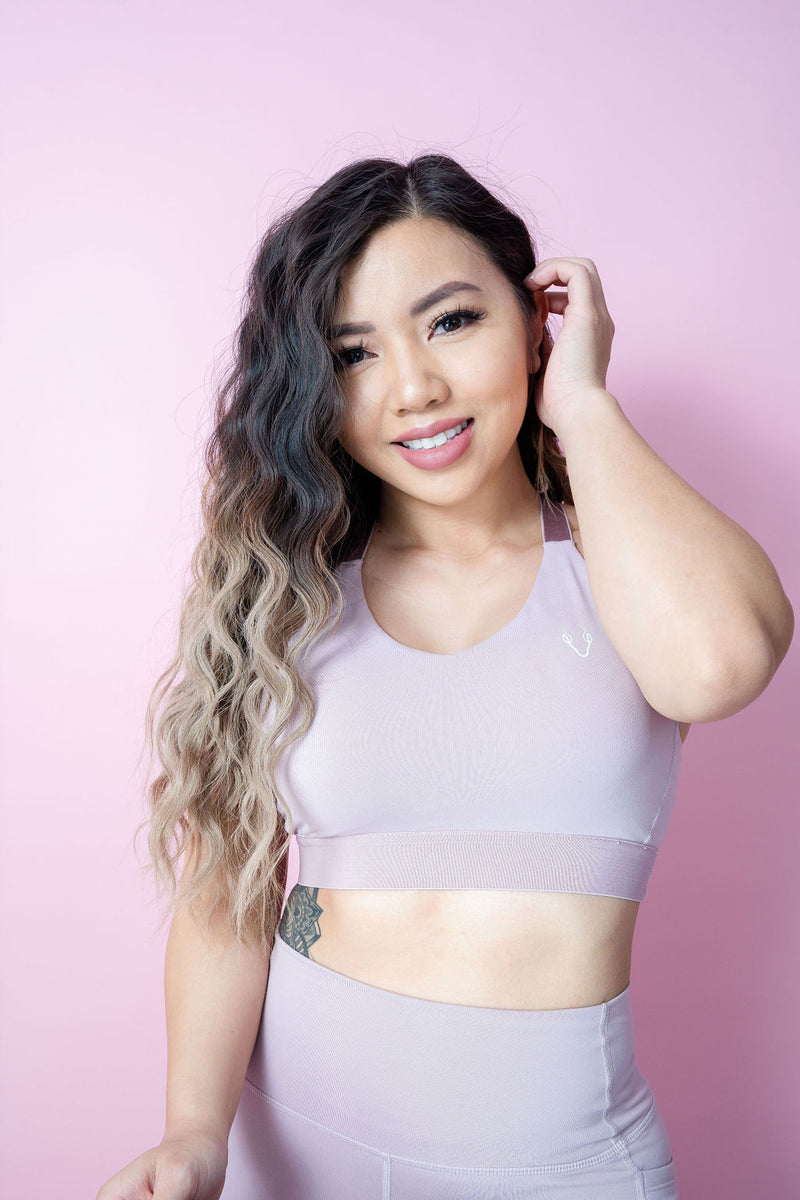 Evoke Cross-Strap Sports Bra - Soft Lilac